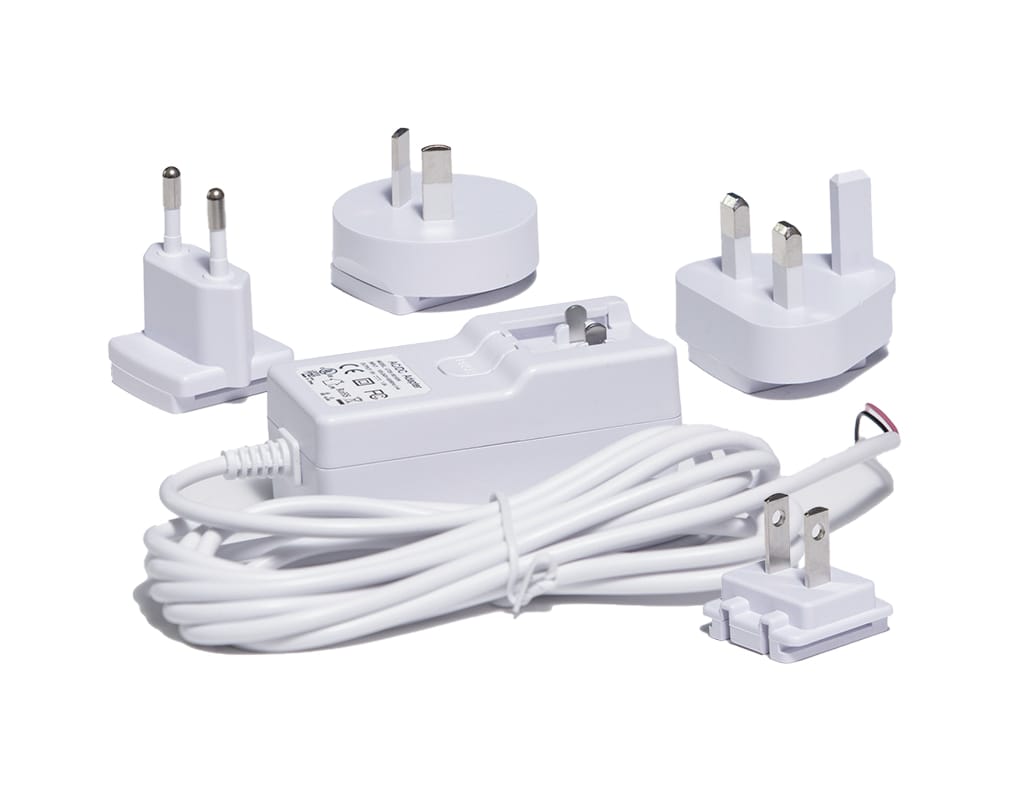 DoorBird 15 V DC power supply with coiled lead and US, EU, UK and AU plug adapters
