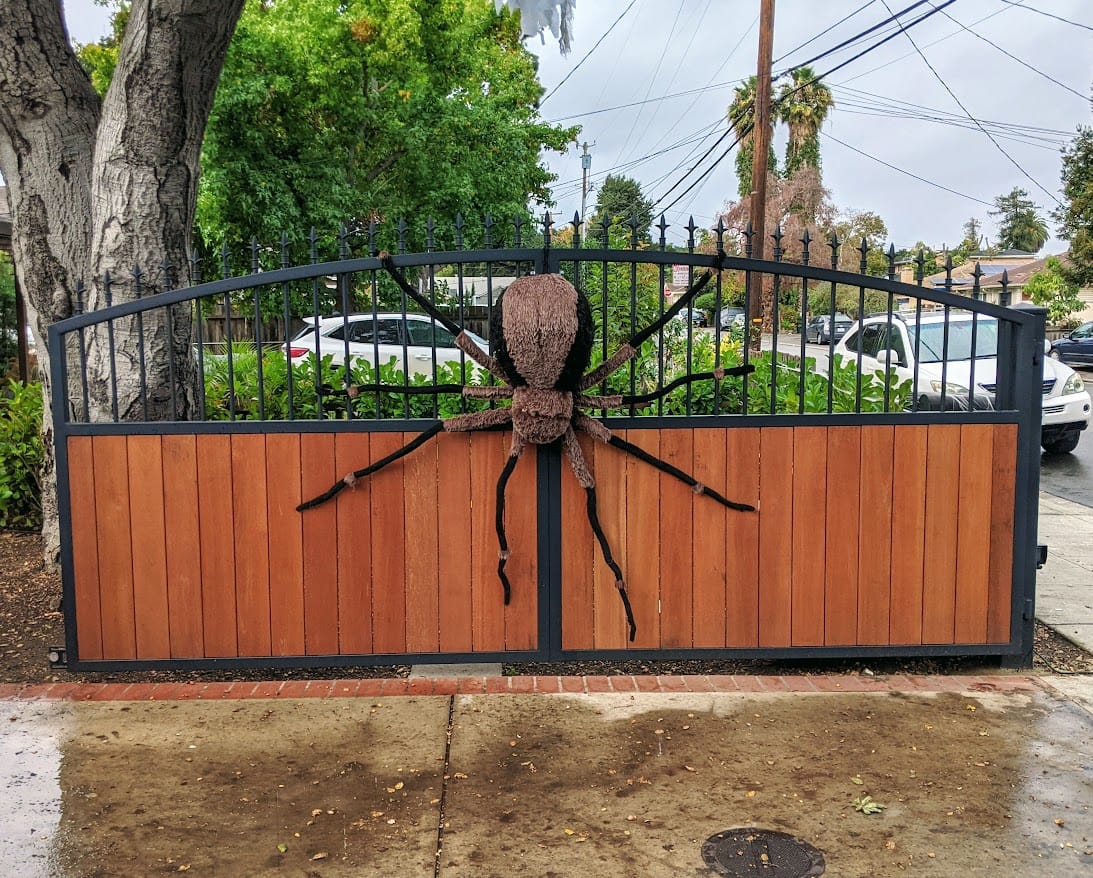 driveway gate in Mountain View — guide intro