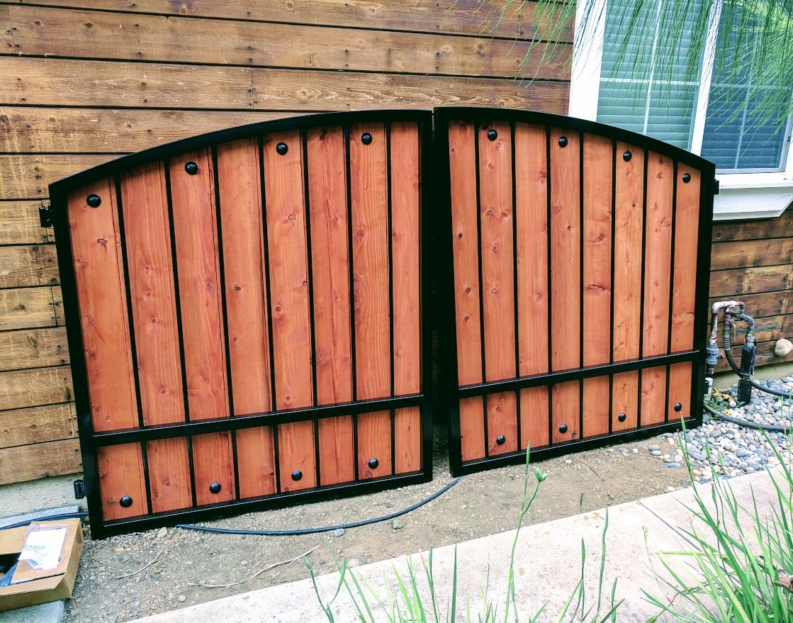 driveway gate in San Diego — guide intro