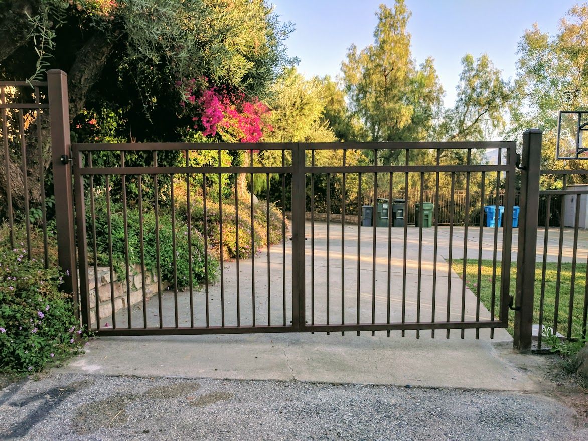 driveway gate in Columbus — installer tips