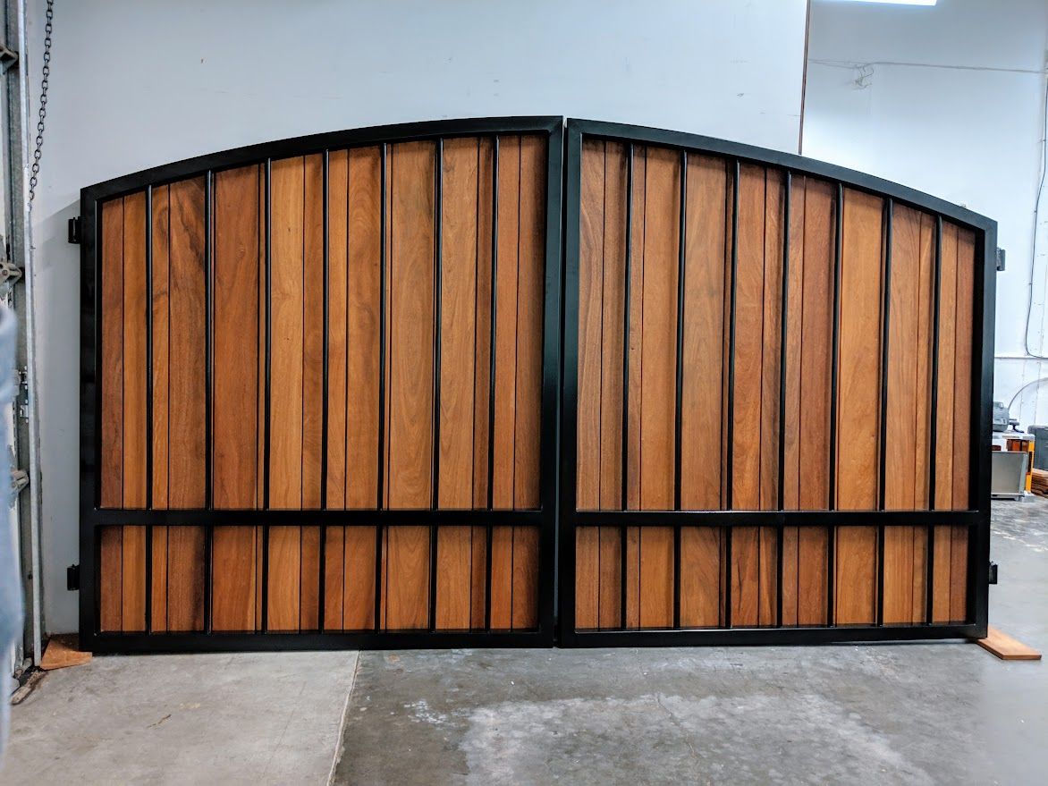 driveway gate in Oakland — guide intro