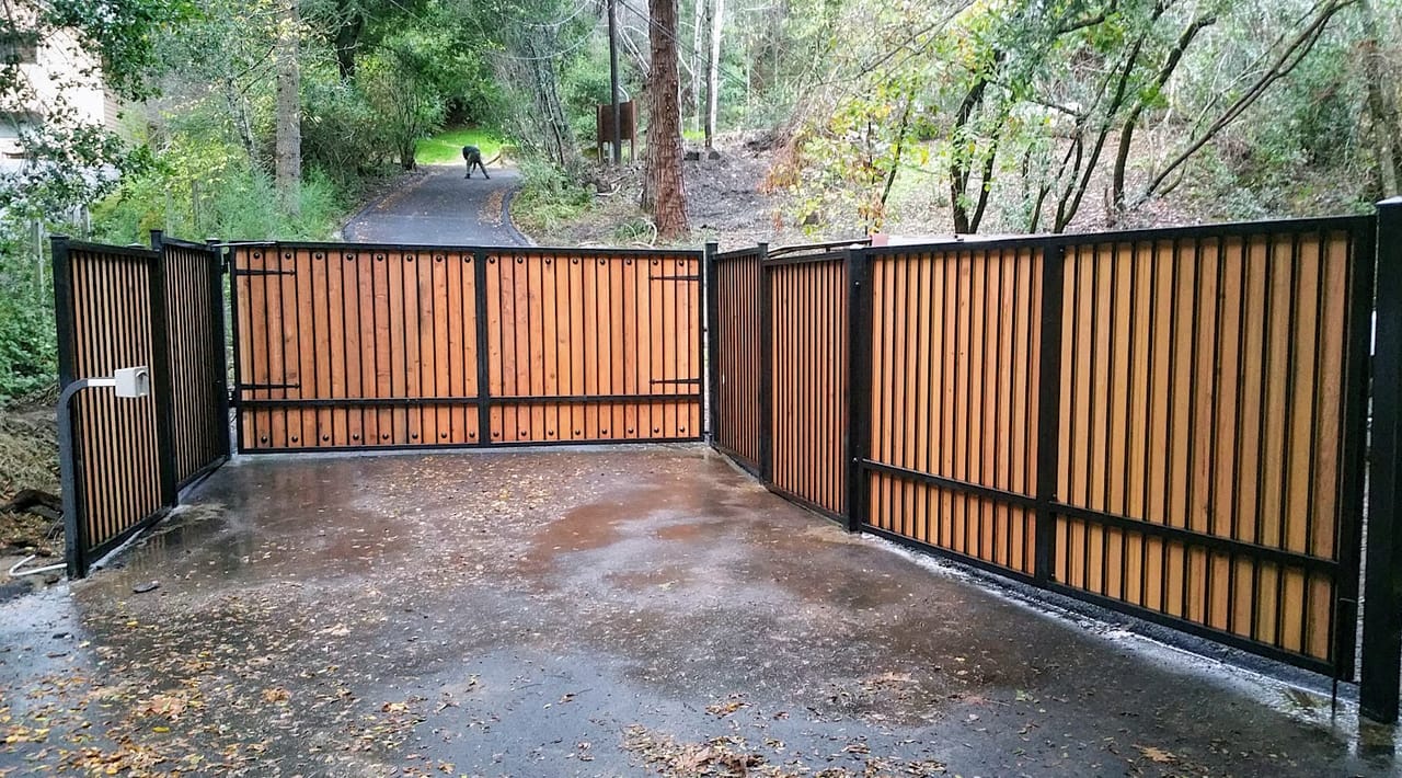 driveway gate in Buffalo — installer tips