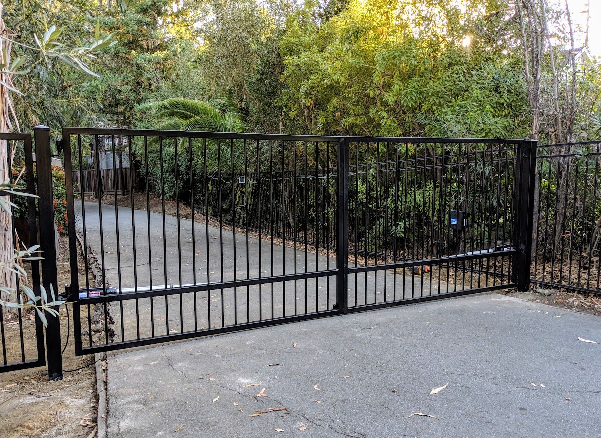 driveway gate in Atlanta — installer tips