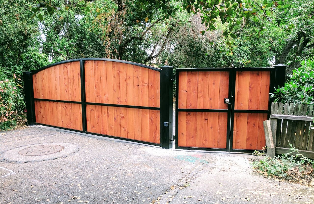 driveway gate in Baltimore — guide intro
