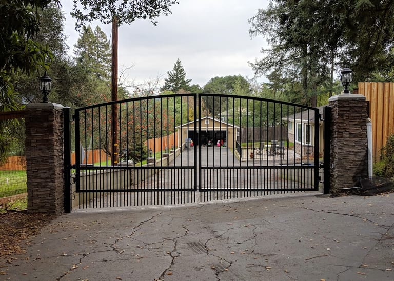 Steel driveway gates
