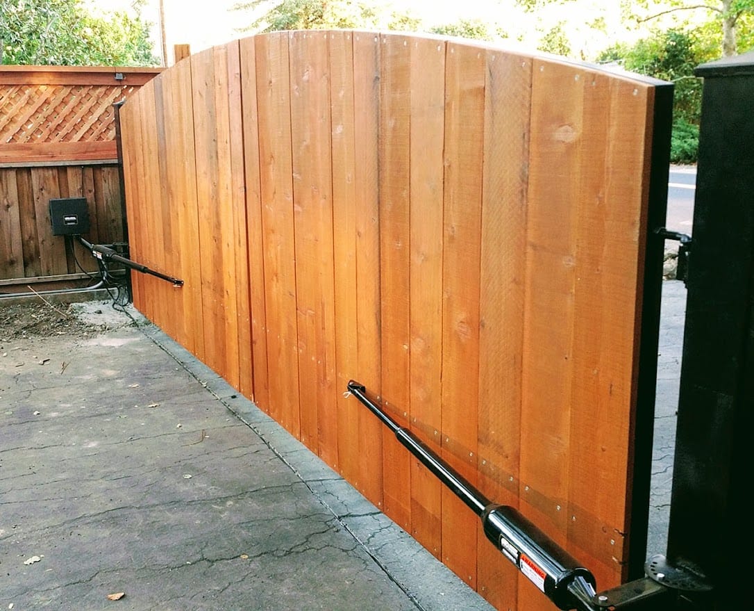 driveway gate in Chicago — installer tips