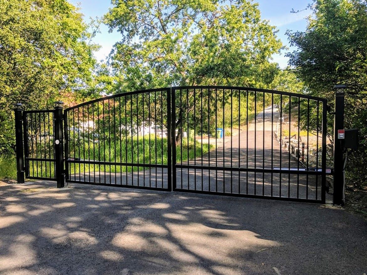 driveway gate in Nashville — installer tips