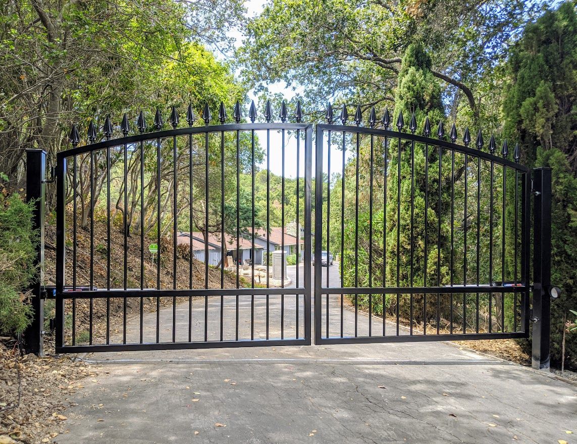 driveway gate in Jacksonville — guide intro