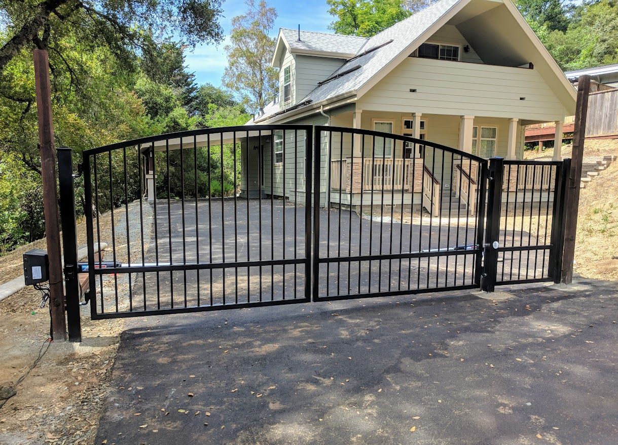 driveway gate in Mountain View — local installation