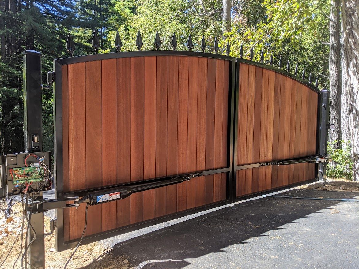 driveway gate in Cupertino — installer tips