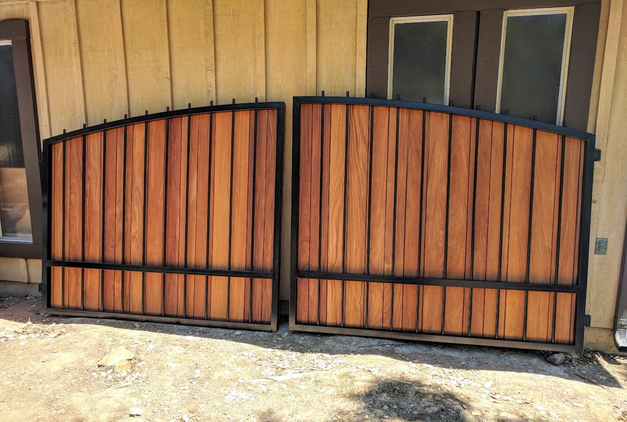 composite driveway gate — guide overview