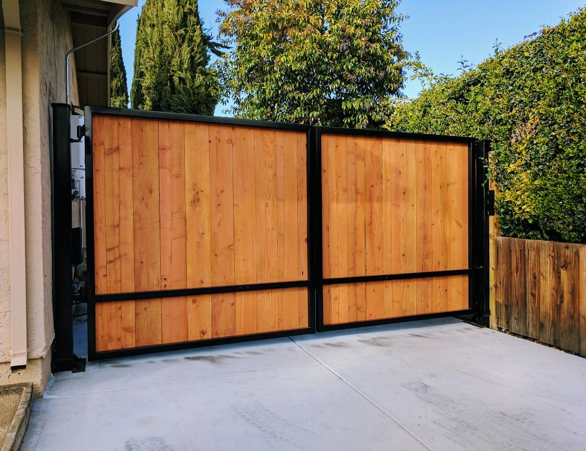 driveway gate in Seattle — installer tips